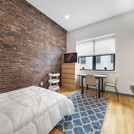 Simple Furnished Studio In The Heart Of Boston Exterior foto